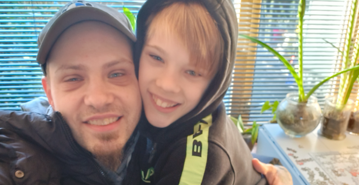 Help mij aan vervoer, voor de bezoeken met mijn zoon.