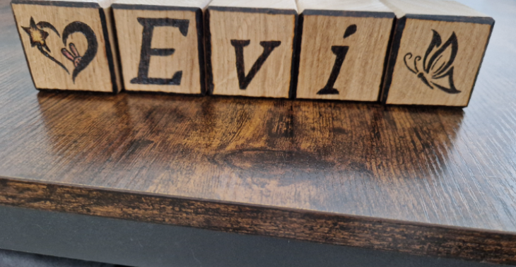 Evi 🦋